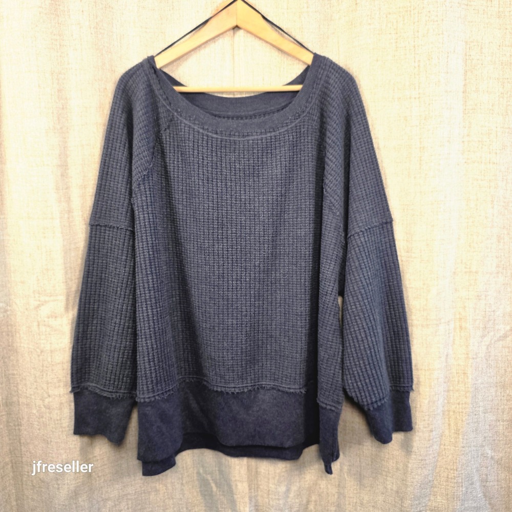 American Eagle Big Hug Waffle Knit Oversized Sweater Navy Blue Drop Shoulder L